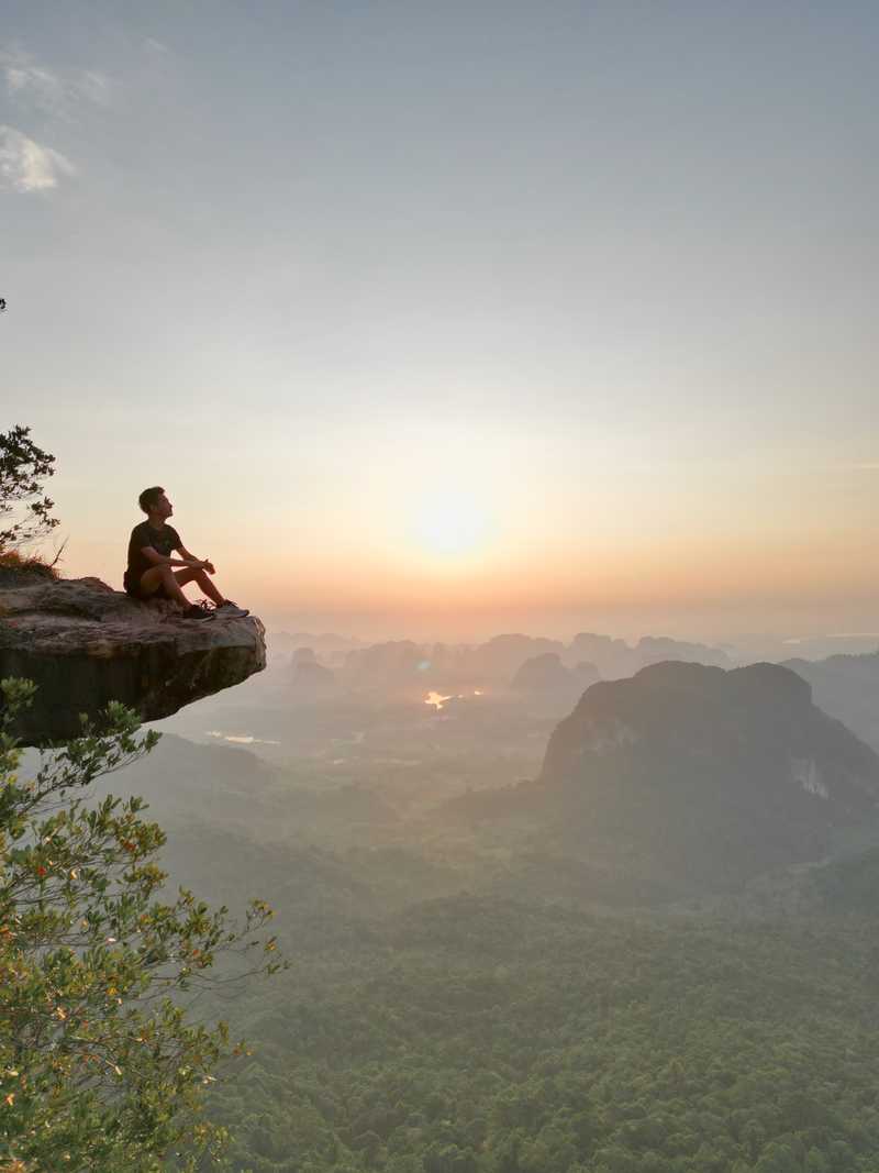 Stunning sunrise hike 🥾 and definitely, rock climbing 🧗🏻 - Krabi